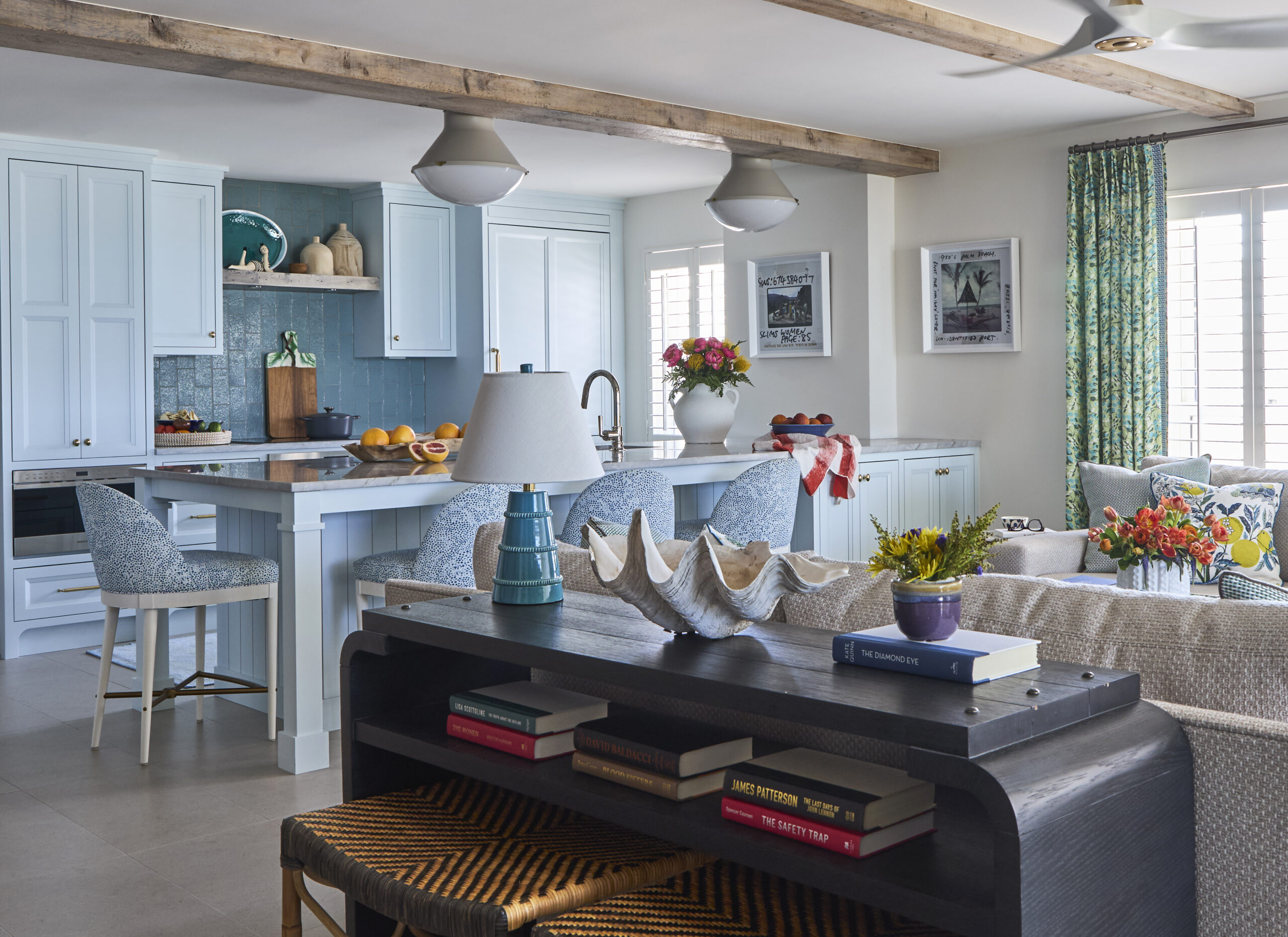 Living Room & Kitchen 2